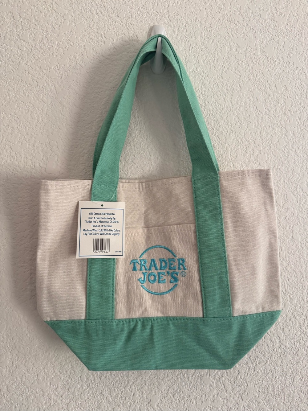 Trader Joe’s Mini Canvas Tote Bag in Pastel Mint Green